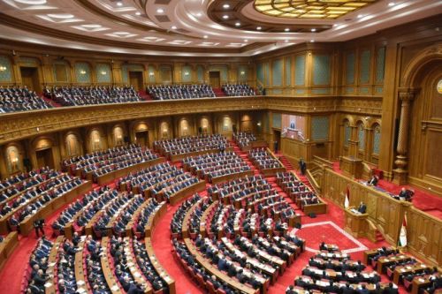 ВЛИЯНИЕ ЦИФРОВИЗАЦИИ НА СФЕРУ ОБРАЗОВАНИЯ В ТАДЖИКИСТАНЕ: ОТ СТРАТЕГИЧЕСКИХ ЦЕЛЕЙ К КОНКРЕТНЫМ РЕЗУЛЬТАТАМ (в контексте Послание президента Эмомали Рахмона от 16.12.2025)