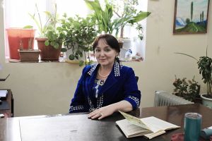 Ба ифтихори зодрӯзи муҳаққиқи шинохта ва забоншиноси барҷаста, номзади илмҳои филология, муовини директор оид ба илм ва таълими Институти илмҳои гуманитарии ба номи академик Б. Искандаров — хонум Шаҳло Саиднуриддиновна Некушоева